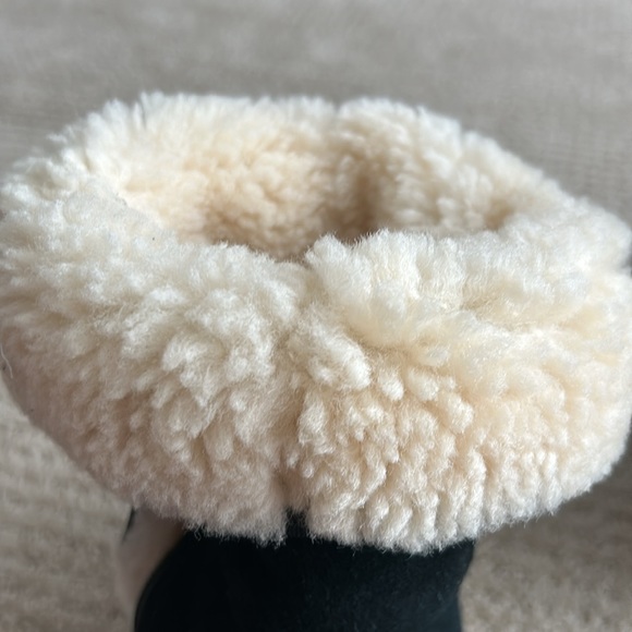 UGG Australia black vintage boots with zipper - 8 - Picture 6 of 8